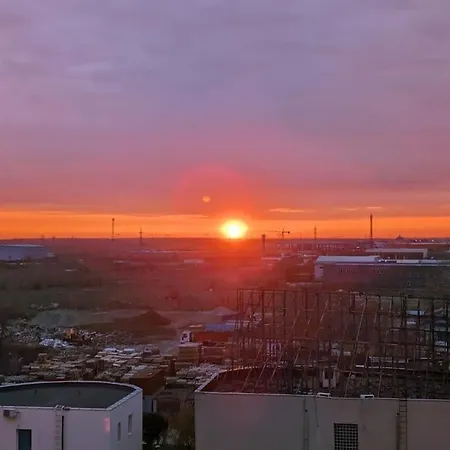 Sunset Escape דירה *